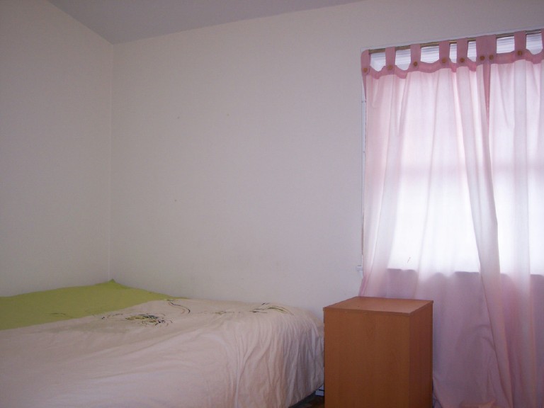 middle size room.jpg